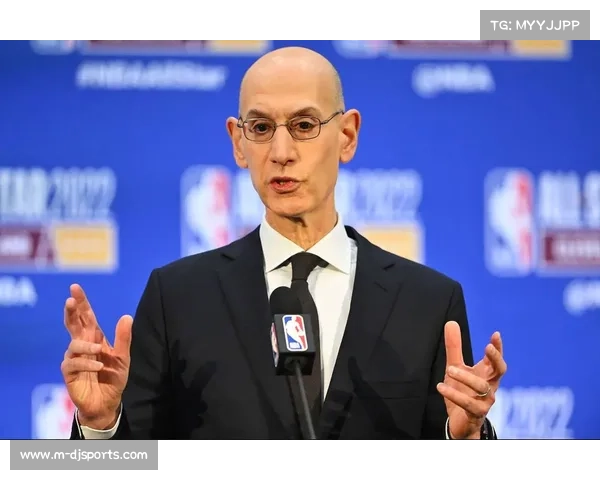 亚当·萧华称2026年决定扩军，32队赛制提上日程